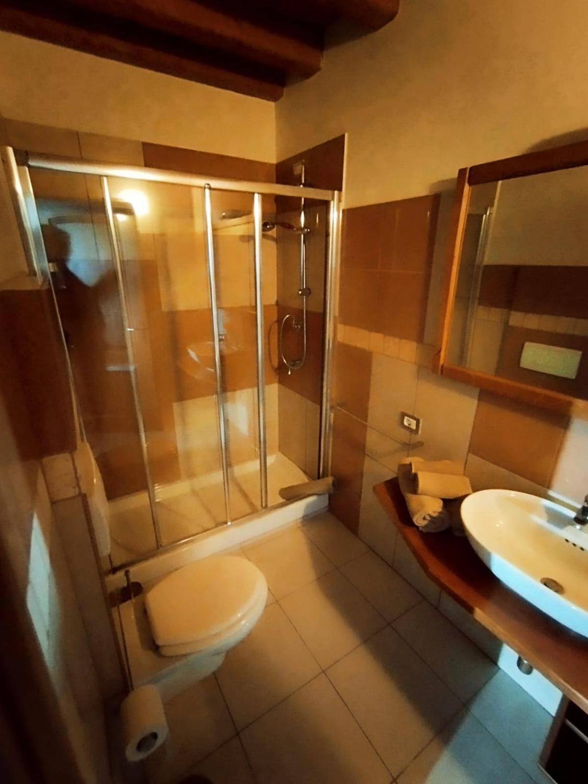 Private Room In The Food Valley Of Parma Montechiarugolo Buitenkant foto